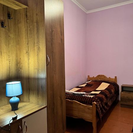Vodo'S Guesthouse Chvabiani Luaran gambar